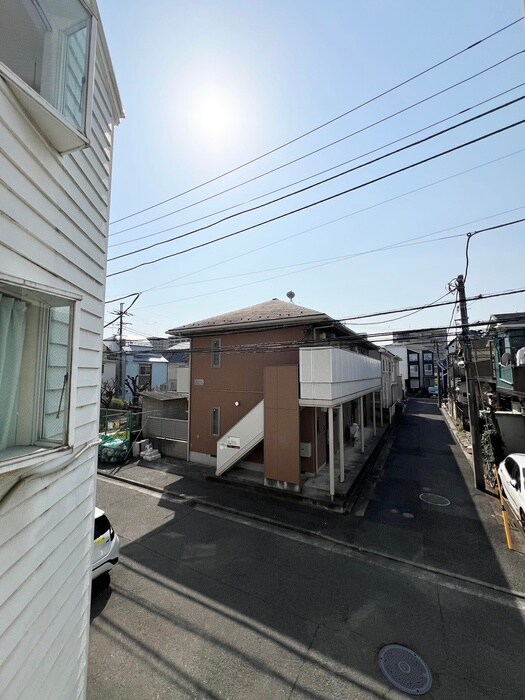 室内からの展望 オレンジハウス綱島