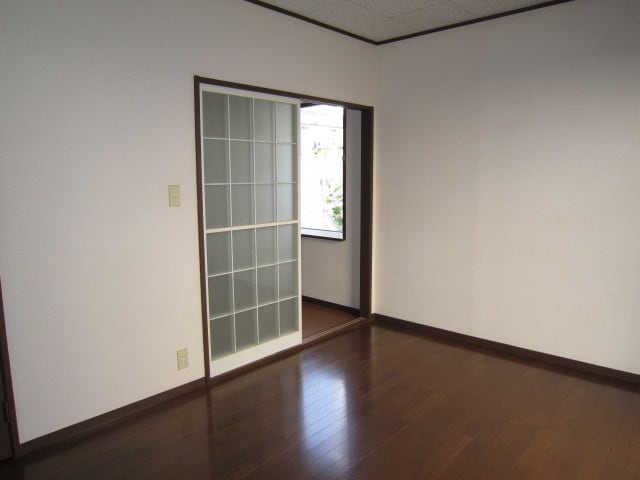 居室 ファミーユ伊勢原