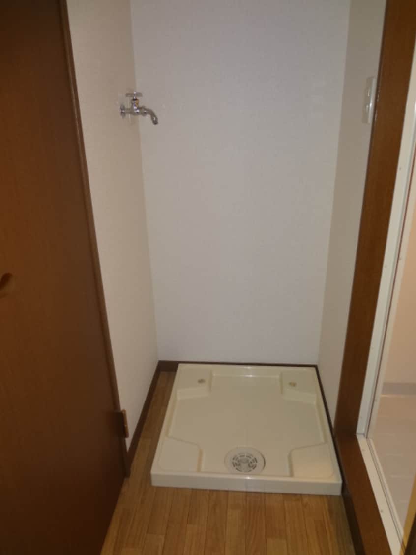 洗濯機置場 プレジール秋喜