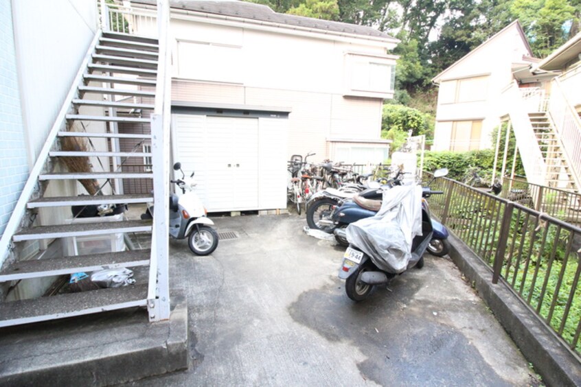 駐輪場 清水ハイツＢ