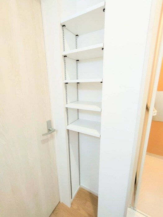 収納 MELDIA六角橋１丁目