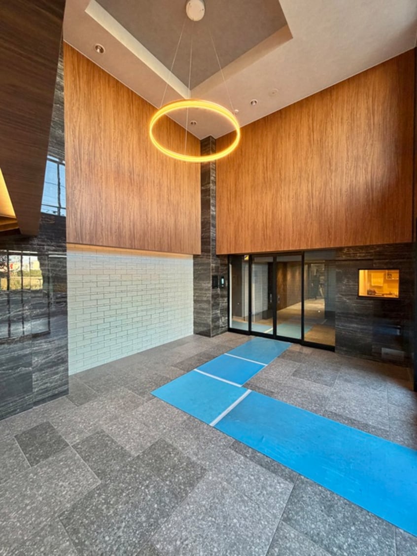 エントランス部分 ラグゼナ平井ノース