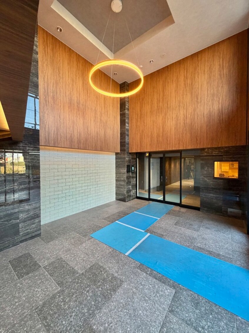 エントランス部分 ラグゼナ平井ノース