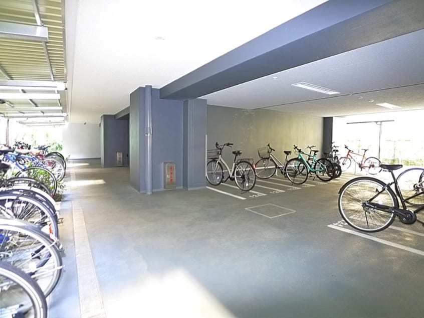 駐輪場 ブランシエスタ西船橋