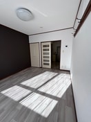 居室 シャトレ・スト－ンリバ－１