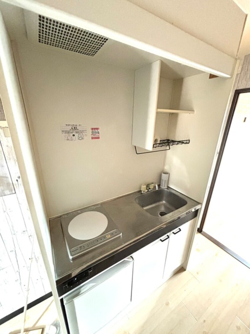 キッチン ヒルズＬ・Ｒ