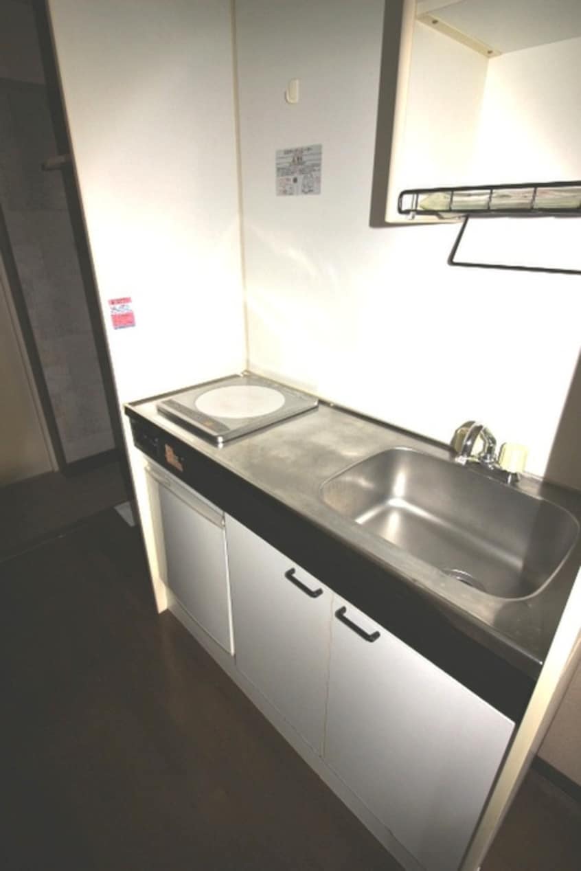 キッチン ヒルズＬ・Ｒ