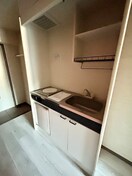 キッチン ヒルズＬ・Ｒ