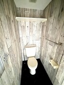 トイレ ヒルズＬ・Ｒ