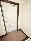 玄関 ヒルズＬ・Ｒ