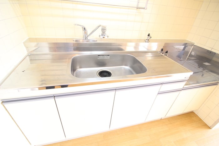 キッチン エルドメ－ヌ志村
