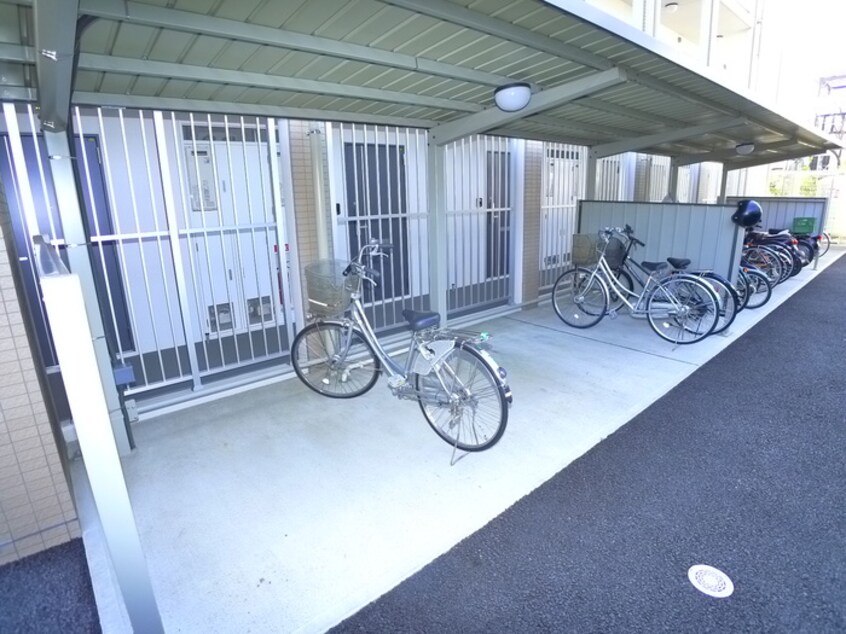 駐輪場 カーサＴＨ
