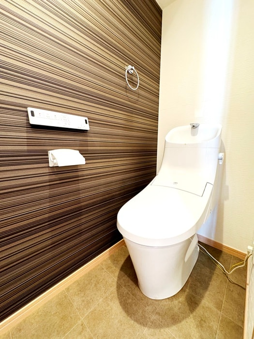 トイレ ＣＯＵＲＴ　ＦＯＲＥＴ