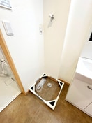 洗濯機置場 ＣＯＵＲＴ　ＦＯＲＥＴ