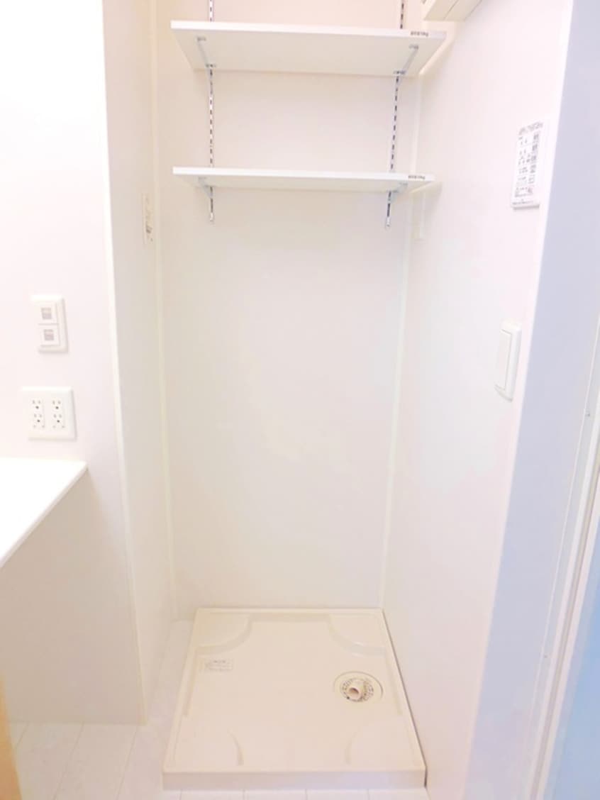 洗濯機置場 アザレアKガーデン