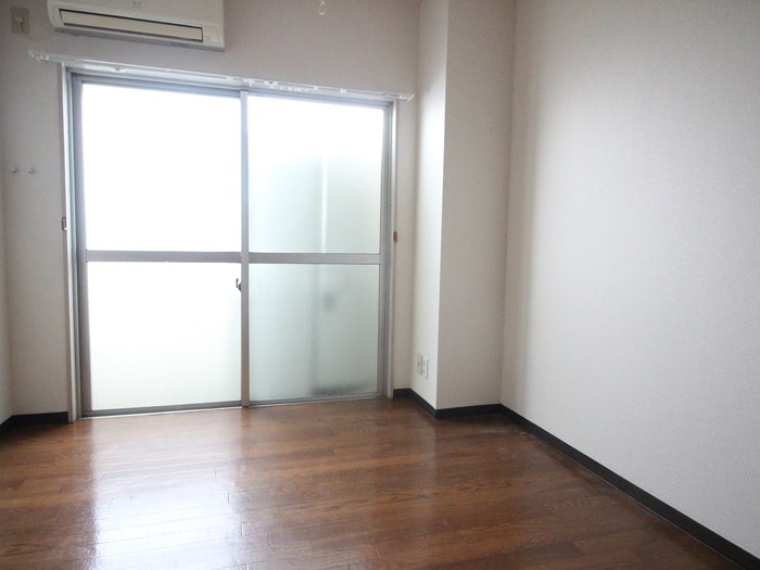 居室 レジデンスカ－プ厚木