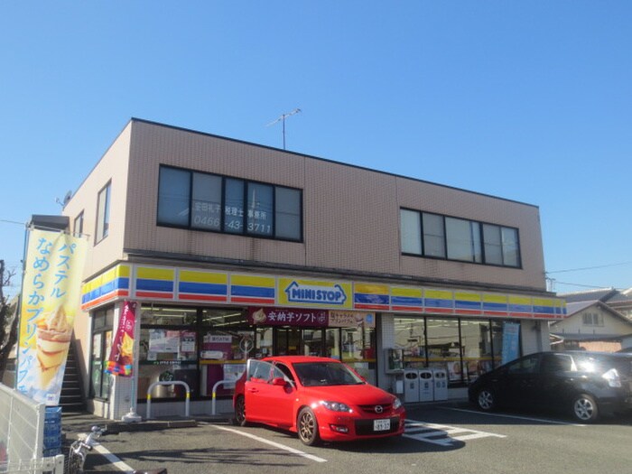 ミニストップ 湘南台3丁目店(コンビニ)まで266m サンリーブ湘南台