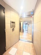 エントランス部分 ザ・パーククロス市谷