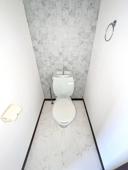 トイレ サンライフハタ