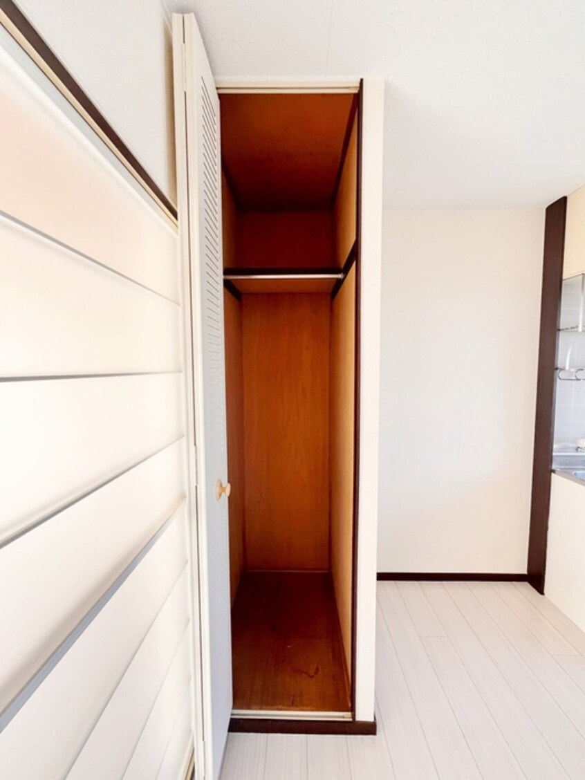 収納 サンライフハタ