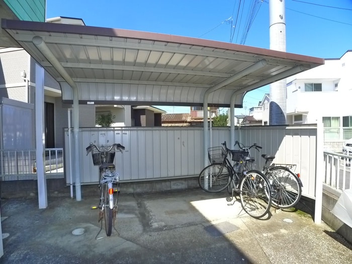 駐輪場 サンハイム初石Ｂ棟