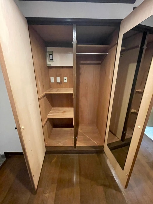 収納 エ－デルシュロス