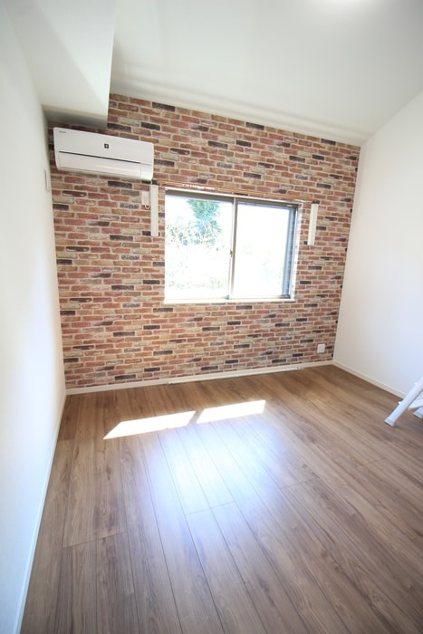 居室 Beams　Pine