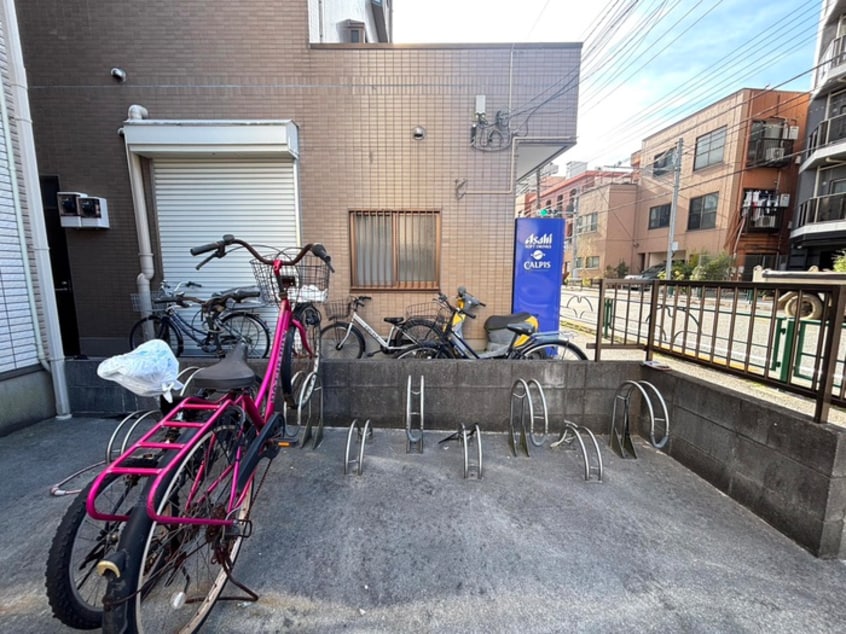 駐輪場 グレースコート