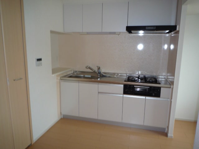 キッチン コート・ダジュールＢ