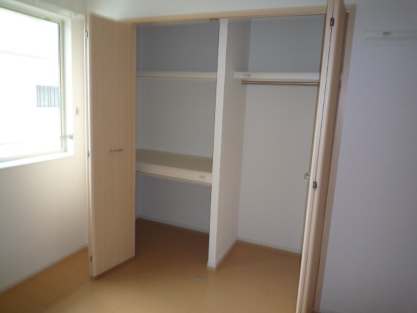 収納 コート・ダジュールＢ