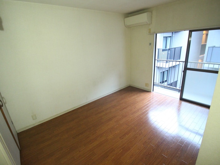 居室 パ－ルハイム