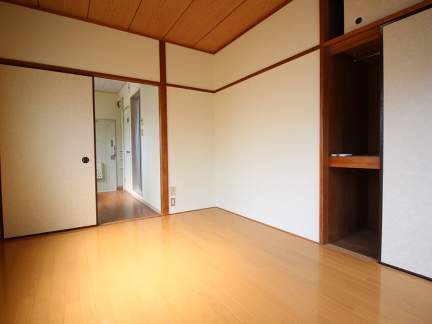居室 レスポワ―ル