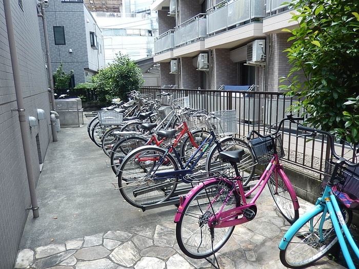 駐輪場 プライムア－バン烏山ガレリア