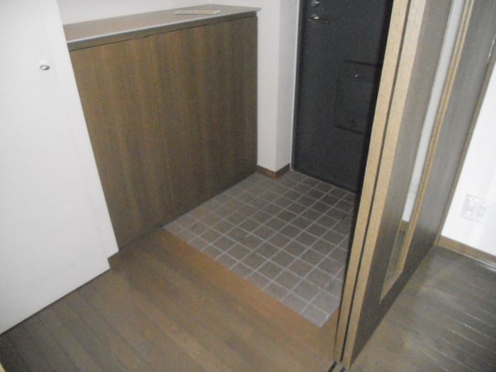 玄関 アブレスト動坂