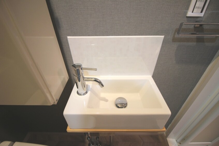 洗面 Laughter荻窪