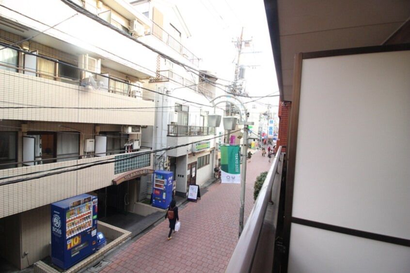 室内からの展望 ドエル高円寺