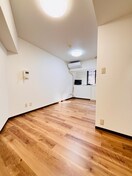 居室 ﾗｲｵﾝｽﾞﾏﾝｼｮﾝ青葉台第５(109）