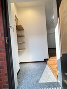 玄関 ﾗｲｵﾝｽﾞﾏﾝｼｮﾝ青葉台第５(109）