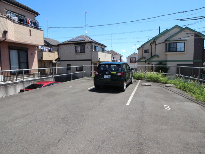 駐車場 メゾン菅沼