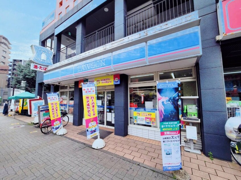 ローソン 東久留米駅東口店(コンビニ)まで422m 水鳴館