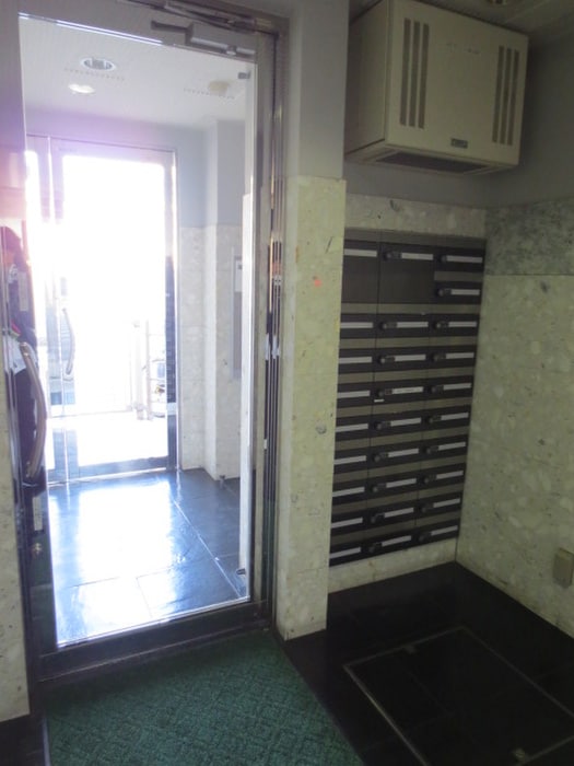 エントランス部分 ヴィラ・デル・ソ－レ扇町