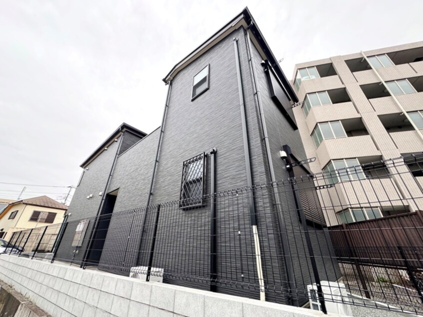 外観写真 Lagoon EN