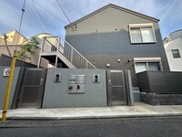 Ｌａｐｕｔａ　下北沢