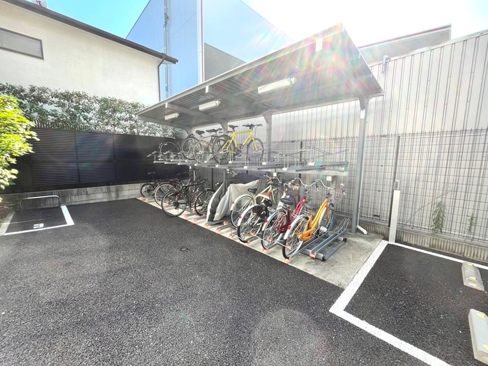 駐輪場 アジールコート桜上水