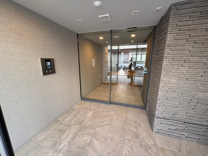 エントランス部分 デラーノ