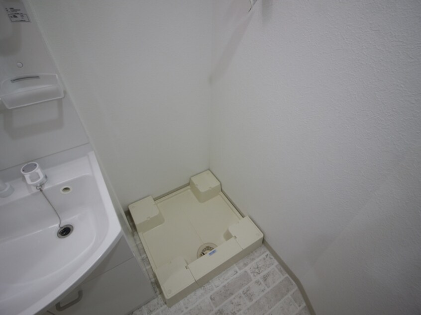 洗濯機置場 アイルプレミアム本駒込(803)