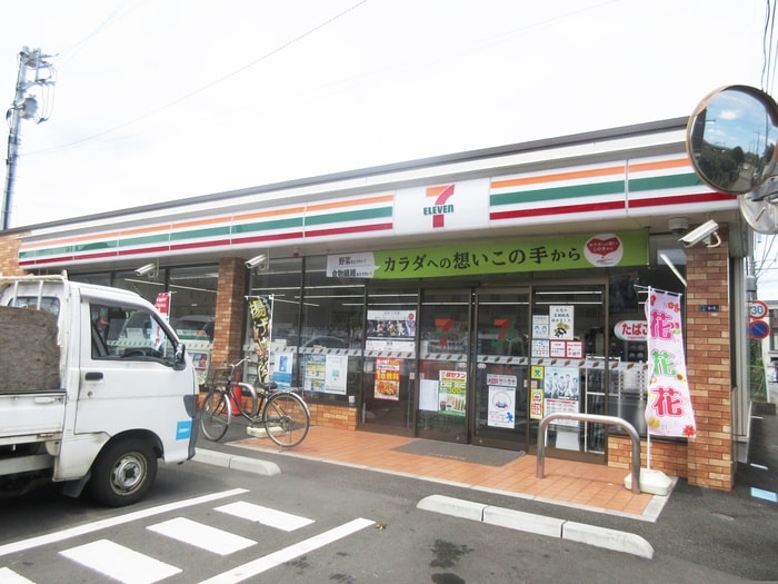 セブンイレブン(コンビニ)まで90m Grande Richesse溝の口