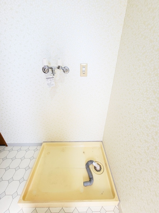 洗濯機置場 ｶﾞｰﾃﾞﾝﾌﾟﾗｻﾞ新検見川4番館(301)