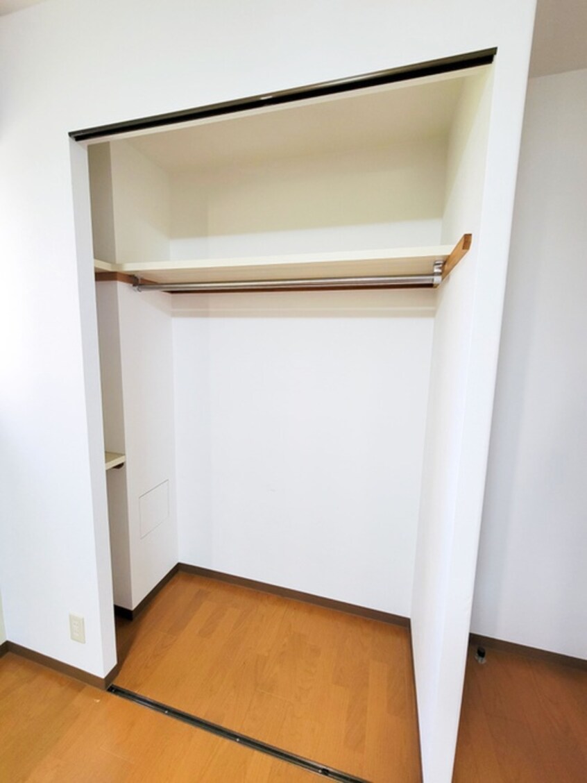 収納 ｶﾞｰﾃﾞﾝﾌﾟﾗｻﾞ新検見川4番館(301)