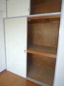 収納 メゾングランルマーニュ